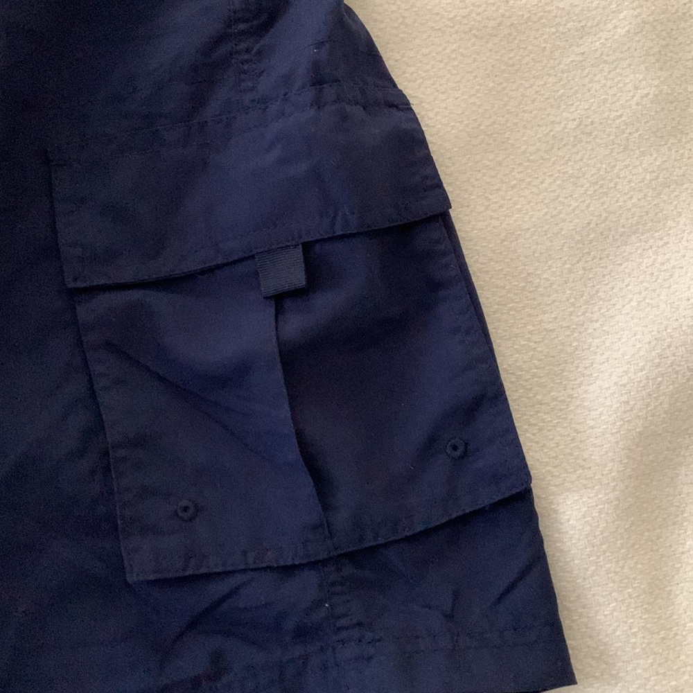 NWT Men’s Navy board shorts - Picture 3 of 5